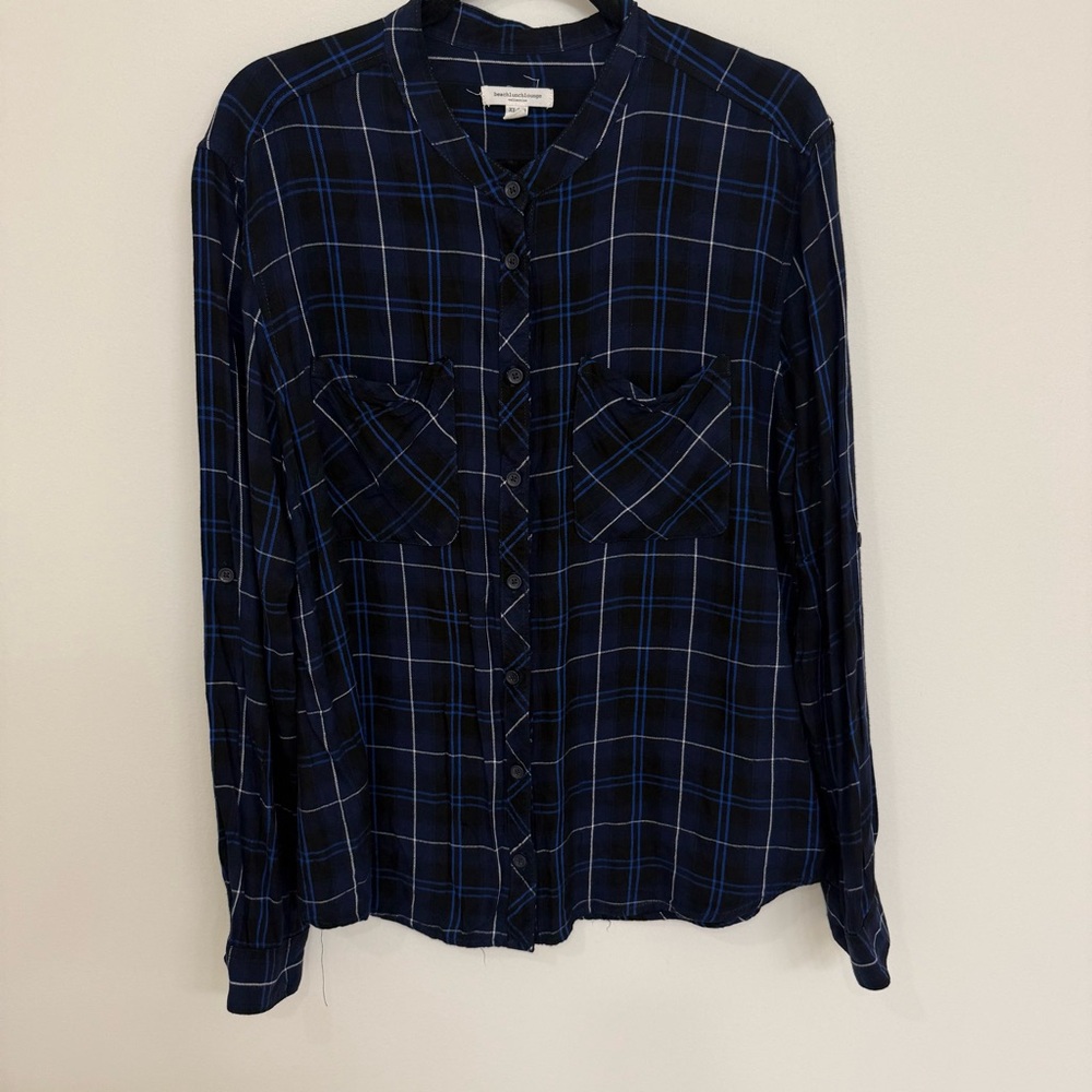 Beach lunch Lounge Blue  and Black Plaid Button-Up Shirt Size XLarge #154
